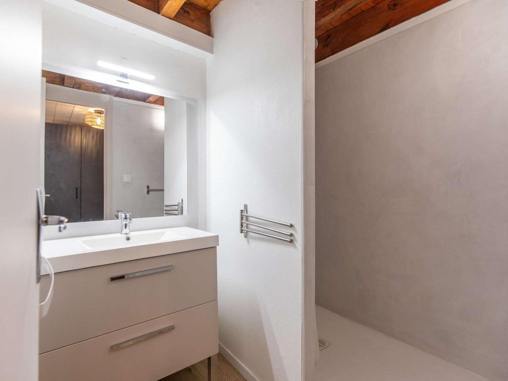 T2 Renove Avec Terrasse, Parking Prive, Local Velos A Cauterets - Fr-1-401-290 Екстериор снимка