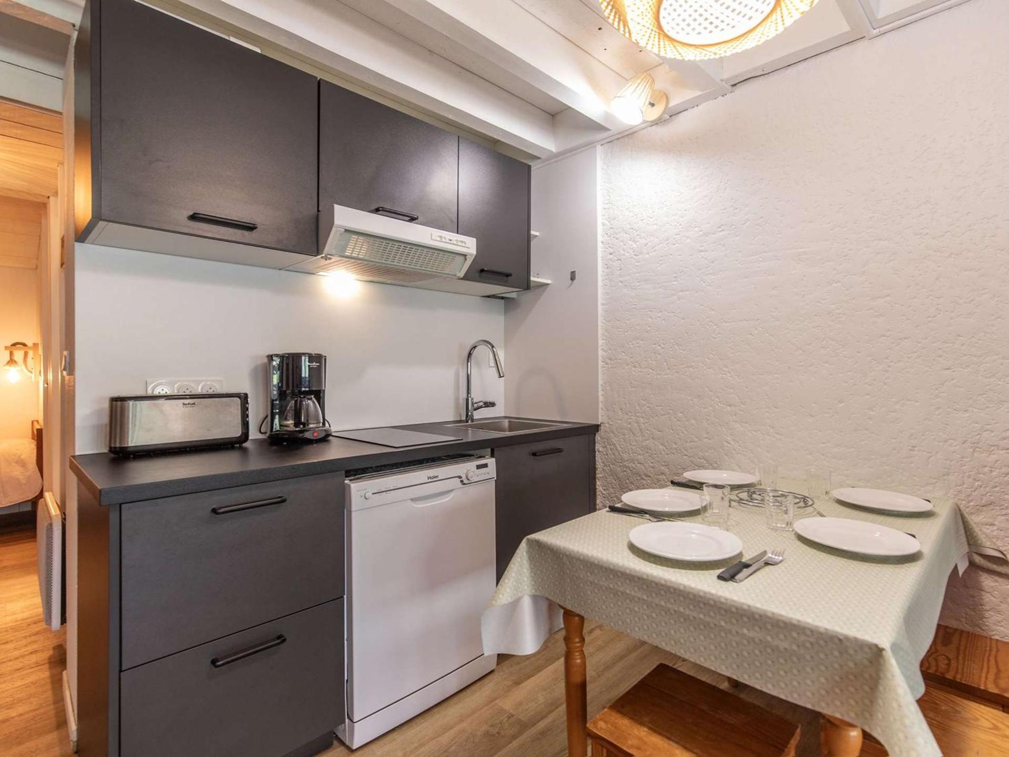 T2 Renove Avec Terrasse, Parking Prive, Local Velos A Cauterets - Fr-1-401-290 Екстериор снимка